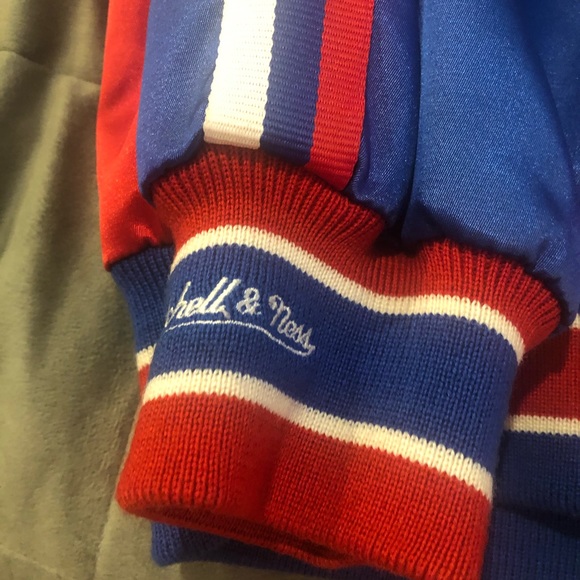 Cincinnati Reds Jeacket - Picture 7 of 9